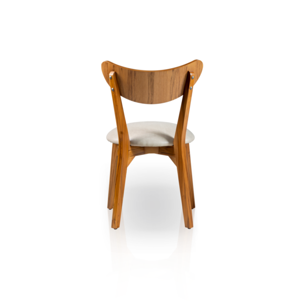 Alternative view of Silla Merano